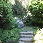 Nocleg ze śniadaniem Le Ortensie -lago Di Lierna