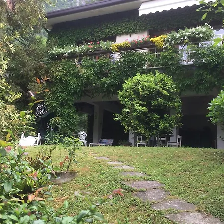 Nocleg ze śniadaniem Le Ortensie -lago Di Lierna