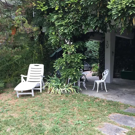 Panzió Le Ortensie -lago Di Lierna
