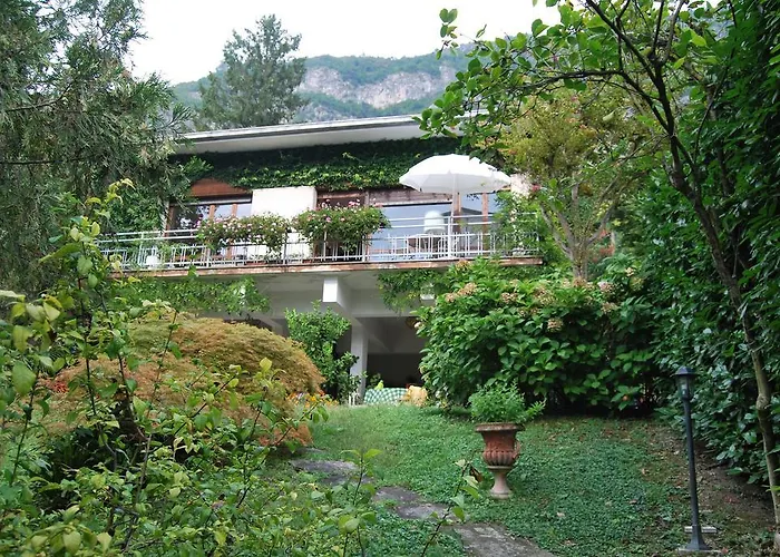 Panzió Le Ortensie -lago Di Lierna