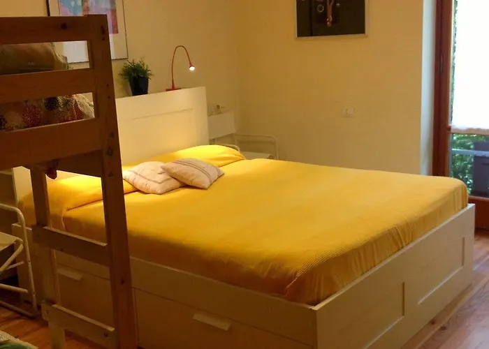 Le Ortensie -lago Di Nocleg ze śniadaniem Lierna