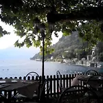 Le Ortensie -lago Di