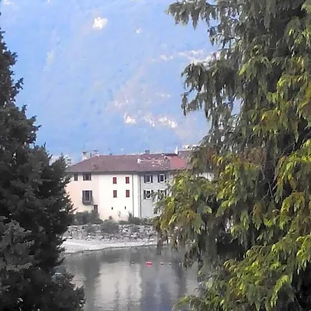 Couette-café Le Ortensie -lago Di