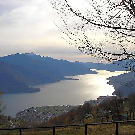 Couette-café Le Ortensie -lago Di 3*
