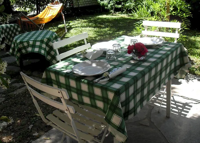 Le Ortensie -lago Di Bed & Breakfast 3*