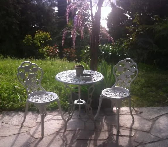 Le Ortensie -lago Di 3* Lierna